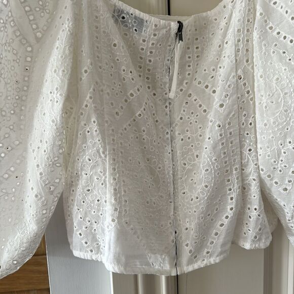 New no tags socialite crochet puff sleeve crop top large - Picture 8 of 8